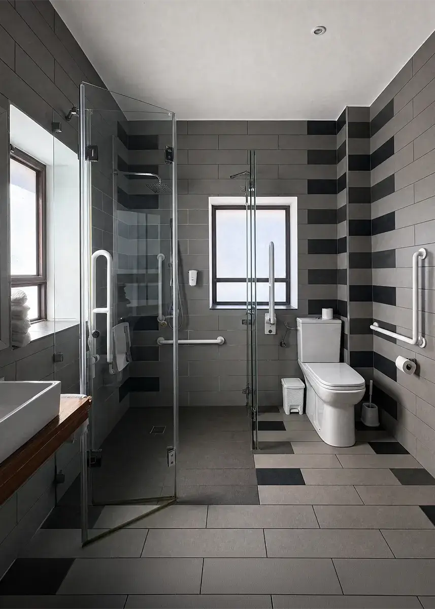 Accessible double room on the ground floor, Bat Galim Haifa
